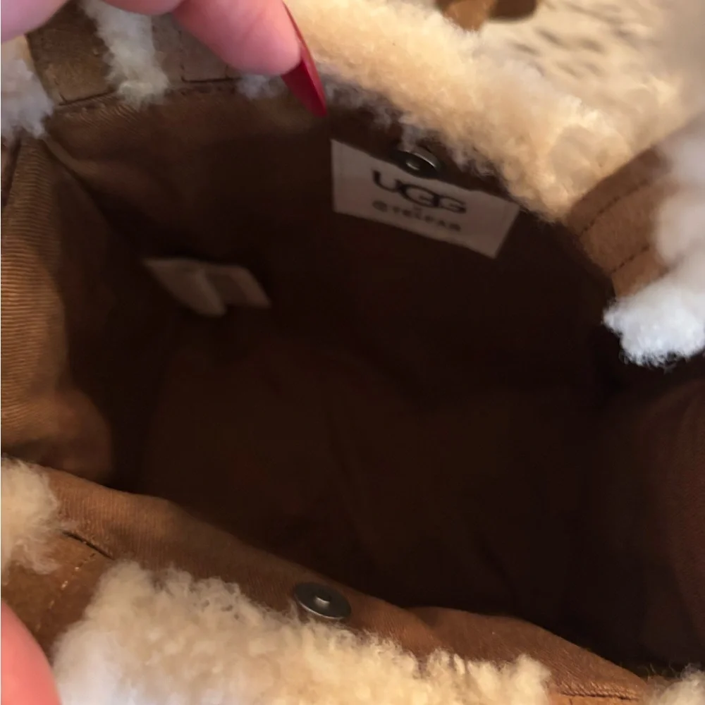 Telfar x UGG Women's Small shearling Shopper - Roasted chestnut - Picture 4 of 6